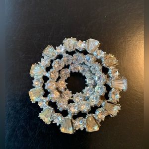 Vintage Rhinestone Brooch